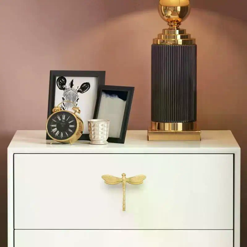 Retro Dragonfly Shape Cabinet  - огляд і ціна Furniture Hardware Vintage